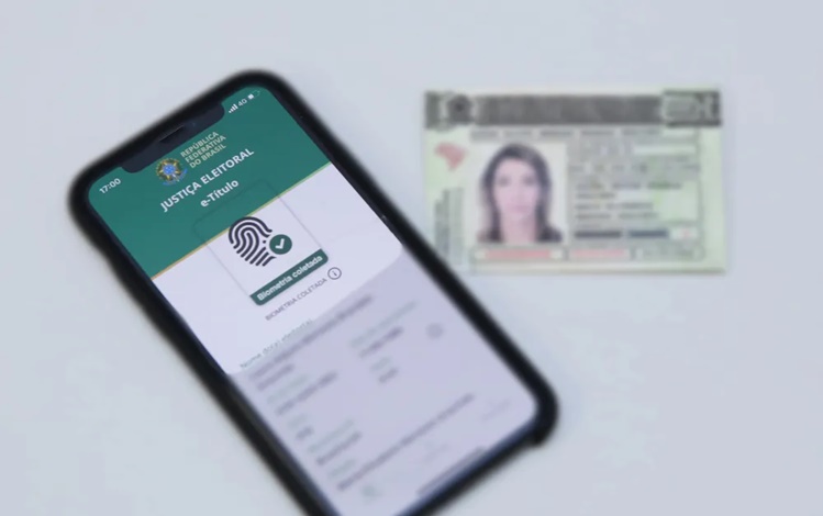 Título eleitoral — Foto: Eleitor podia regularizar a situação do título eleitoral até o dia 4 de maio.