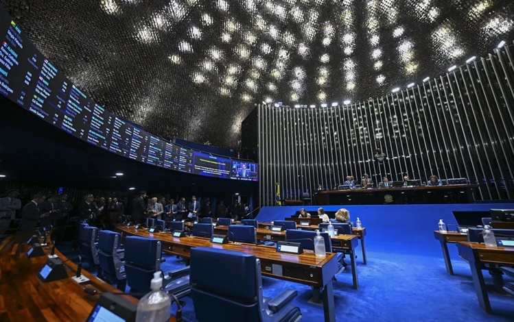Plenário do Senado Federal durante sessão deliberativa ordinária.